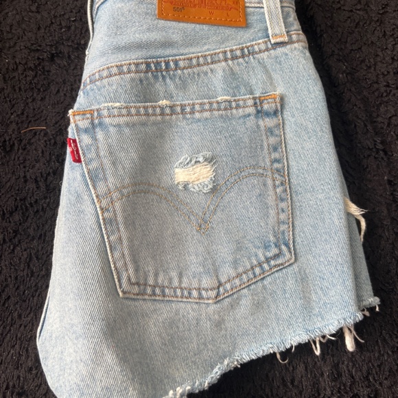 Levi’s 501 shorts - Picture 2 of 2
